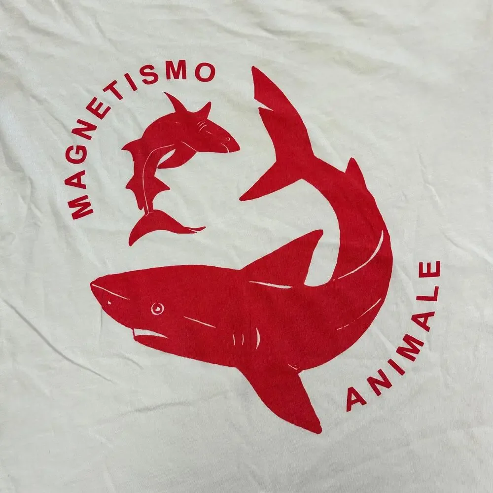 Gucci Magnetismo Animale Shark Tee T Shirt size Large L Cream B30